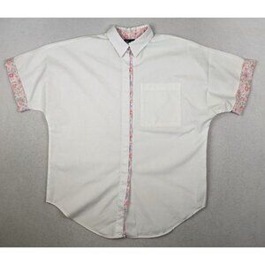 VINTAGE WOMEN'S WHITE SHORT SLEEVE BUTTON-UP TOP FLORAL TRIM - PICKET AND POST L